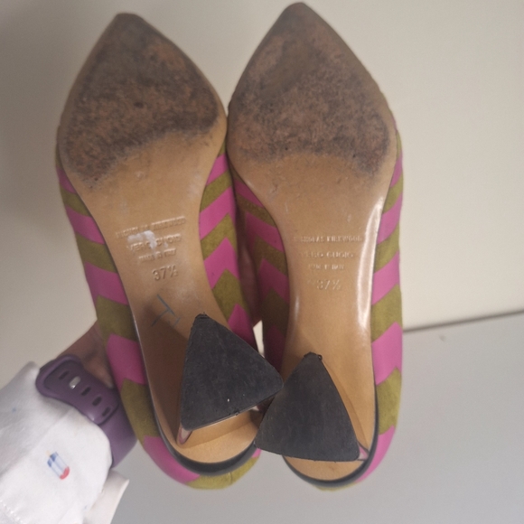 Nicholas Kirkwood Suede Chevron Print Block Heel Pumps SZ 7.5 - Picture 8 of 11